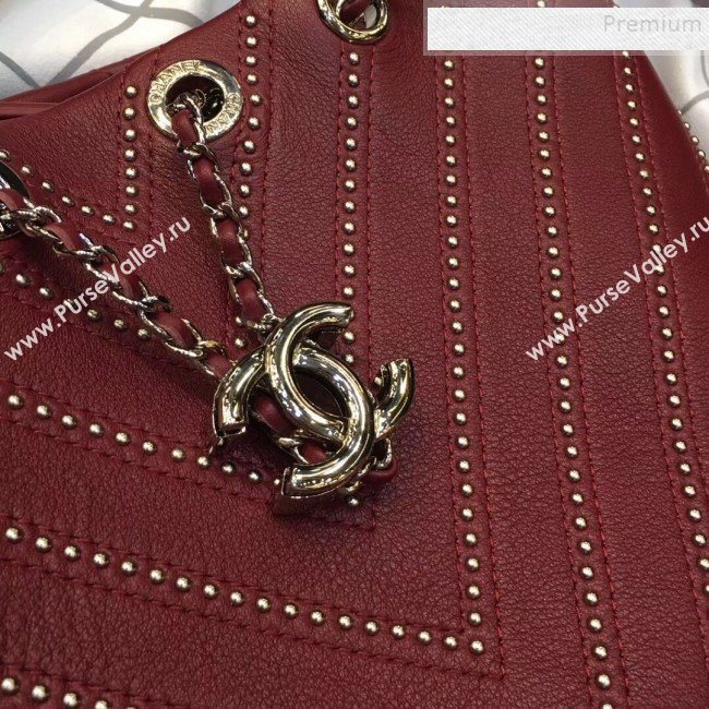 Chanel Studded Chevron Calfskin Bucket Bag Burgundy 2019 (JIYUAN-9102219)