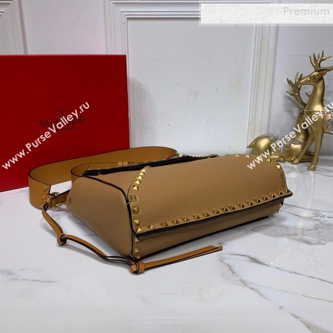 Valentino Medium Rockstud Hype Grainy Calfskin Shoulder Bag 0380 Brown 2019 (XYD-9102947)