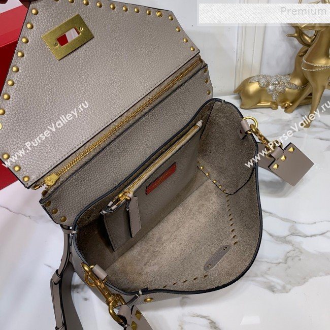 Valentino Medium Rockstud Hype Grainy Calfskin Shoulder Bag 0380 Grey 2019 (XYD-9102948)