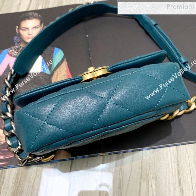 Chanel Quilted Leather 19 Belt Bag/Waist Bag Turquoise 2019  (FM-9110433)