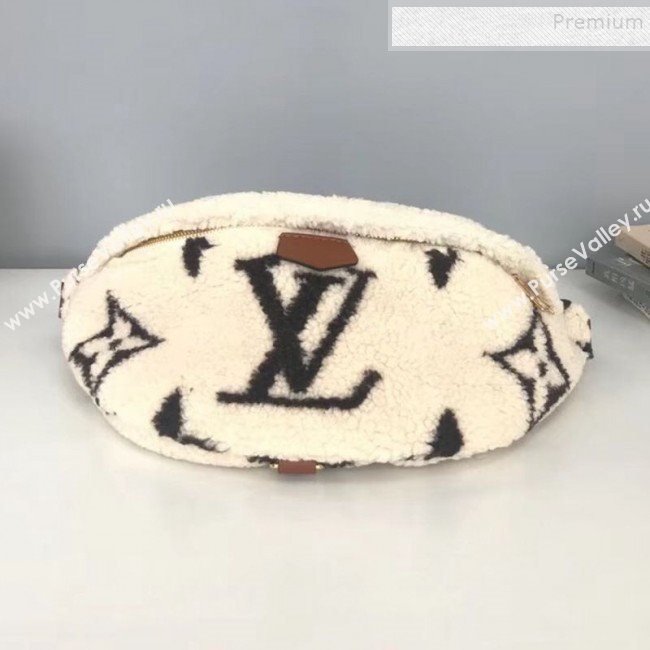 Louis Vuitton Teddy Discovery Monogram Fur Belt Bag M55425 White 2019 (HAIT-9110512)