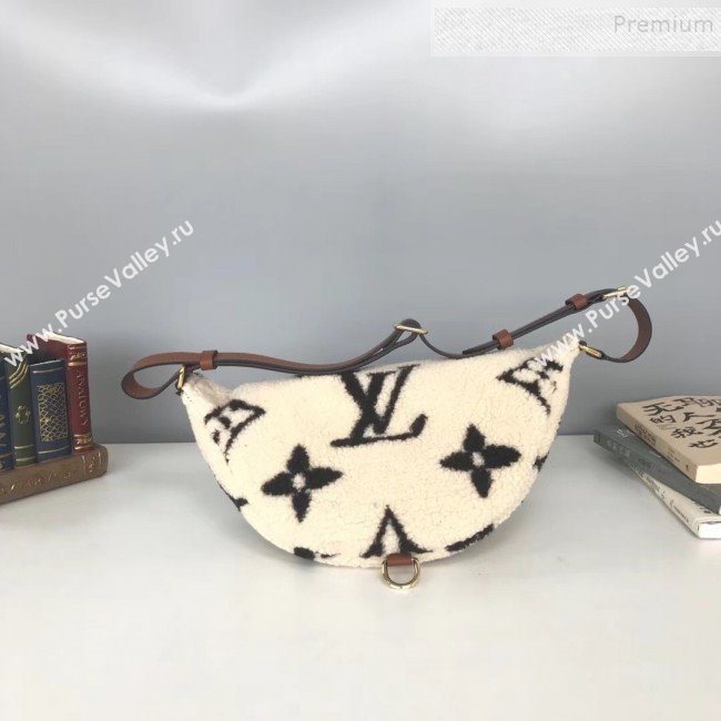 Louis Vuitton Teddy Discovery Monogram Fur Belt Bag M55425 White 2019 (HAIT-9110512)