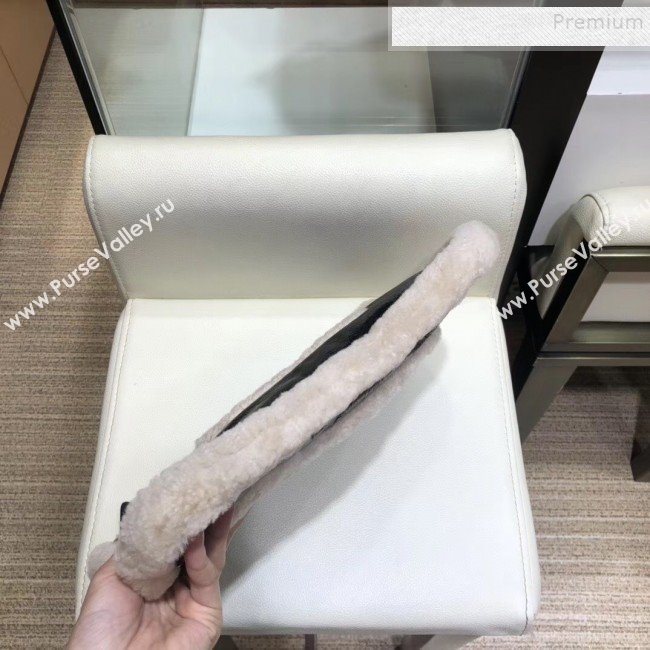 Chanel Shiny Crumpled Sheepskin and Shearling Sheepskin Clutch Beige/Black 2019 (SMJD-9110411)