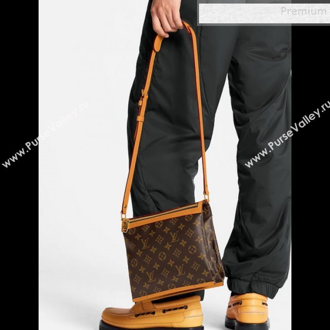 Louis Vuitton Mens Saumur Messenger PM Monogram Canvas Small Crossbody Bag M44879 2019 (KIKI-9111422)