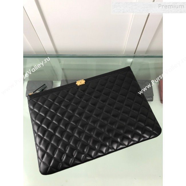 Chanel Quiltted Lambskin Large Boy Pouch A84407 Black/Gold 2019 (HOT-9111412)