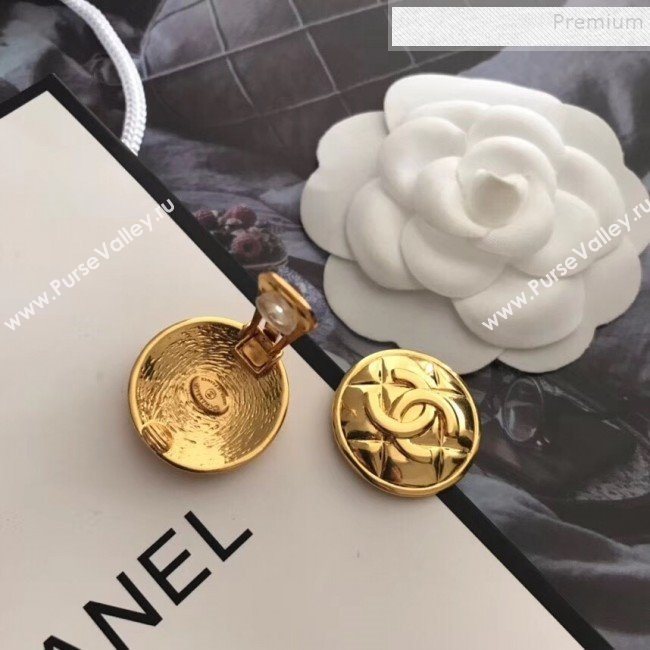 Chanel Quilted Metal CC Round Stud Clip-on Earrings Black 2019 (YF-9112058)
