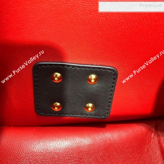 Fendi Kan U Small Calfskin Flap Bag Black/Gold 2019  (AFEI-9112627)