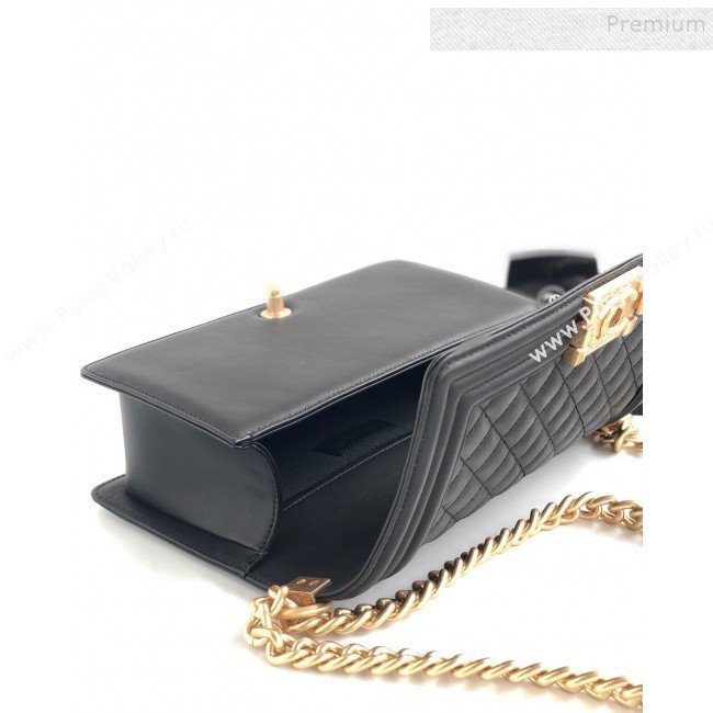 Chanel Quilted Calfskin Medium Boy Flap Bag A67086 Black 2019 (YD-9092920)