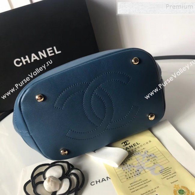 Chanel Quilted Leather Chain Drawstring Small Bucket Bag Blue 2019 (KAIS-9100711)