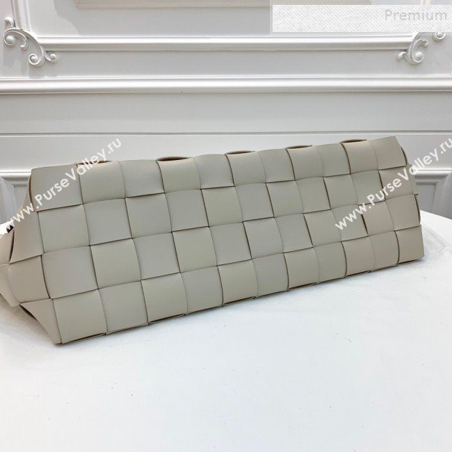 Bottega Veneta Medium Tote Bag in Maxi Woven Leather White 2019 (WEIP-9101023)