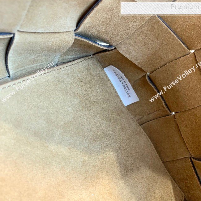 Bottega Veneta Medium Tote Bag in Maxi Woven Leather Dark Brown 2019 (WEIP-9101024)