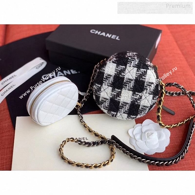 Chanel 19 Tweed Clutch with Chain &amp; Coin Purse AP0986 White/Black 01 2019 (XING-9122434)