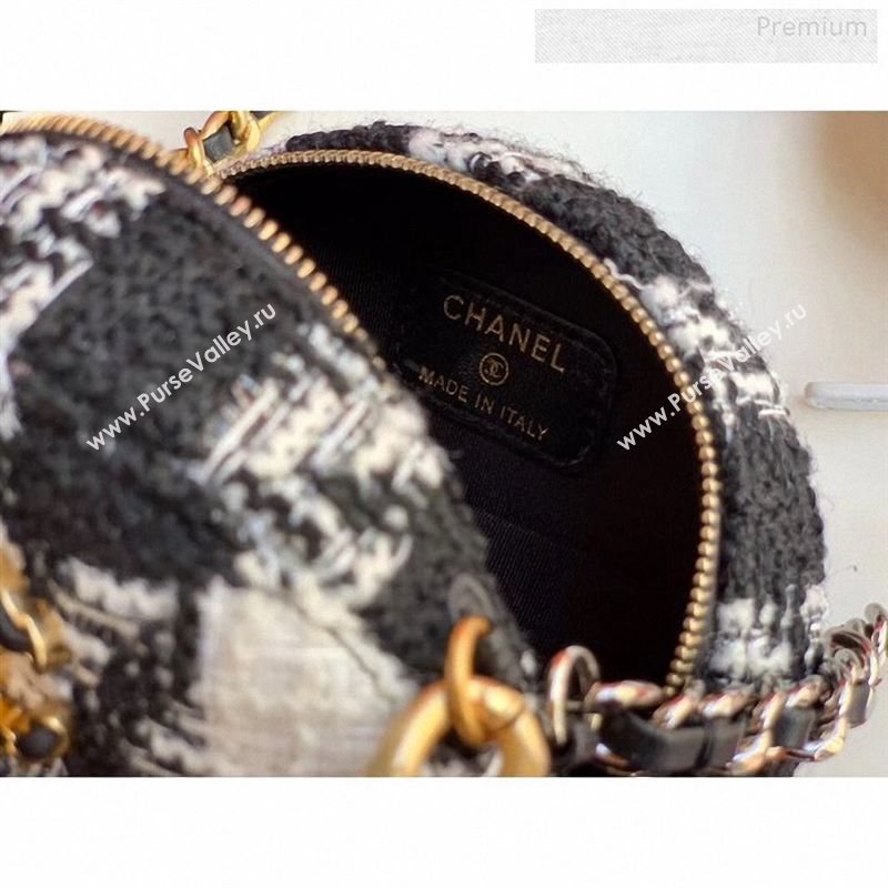 Chanel 19 Tweed Clutch with Chain &amp; Coin Purse AP0986 White/Black 01 2019 (XING-9122434)