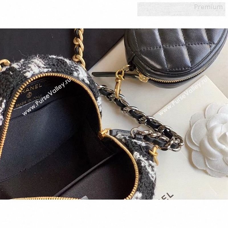 Chanel 19 Tweed Clutch with Chain &amp; Coin Purse AP0986 Black/White 02 2019 (XING-9122435)