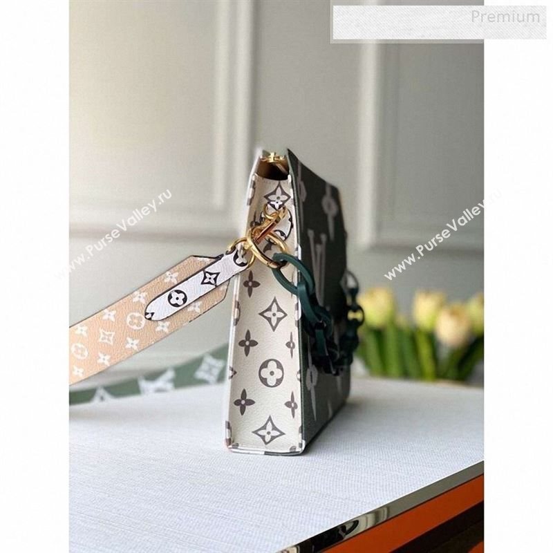 Louis Vuitton Giant Monogram Strap Toilet Pouch XL Green 2019 (KD-9123010)