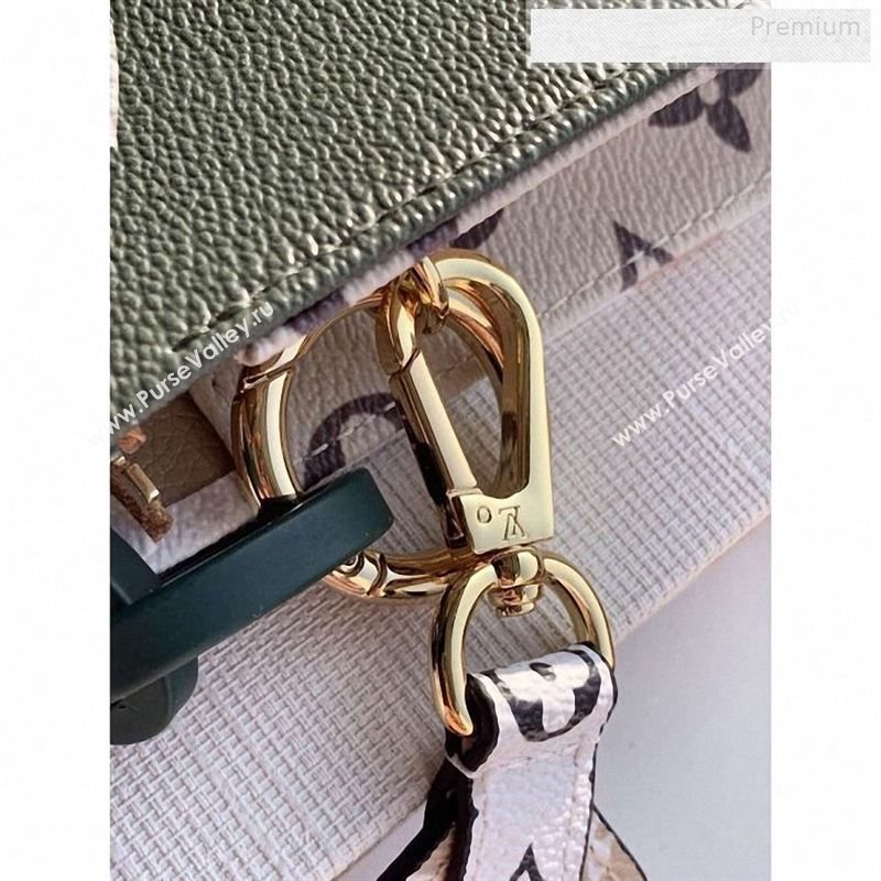 Louis Vuitton Giant Monogram Strap Toilet Pouch XL Green 2019 (KD-9123010)