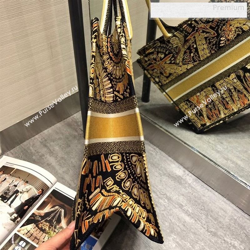 Dior Yellow Dior Book Tote in Giraffe Animal Embroidered Canvas Bag 2020 (XXG-9123018)