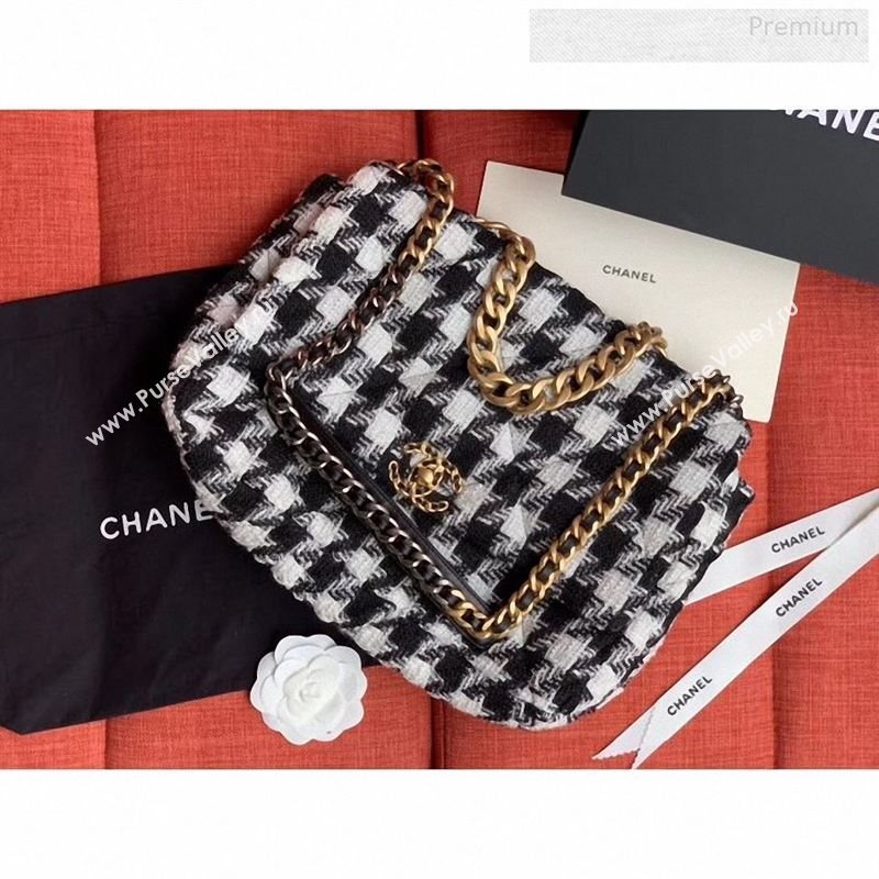 Chanel 19 Tweed Maxi Flap Bag Black/White AS1162 2019 (X-9122568)