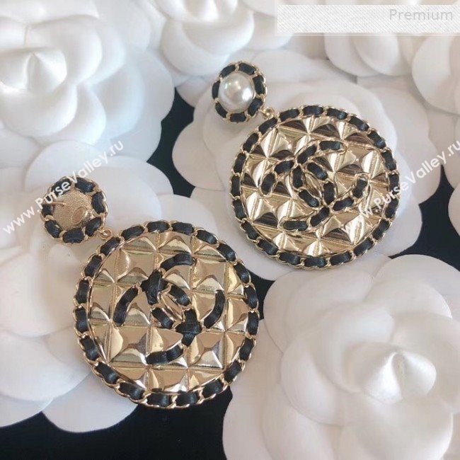 Chanel Quilted Round Metal Chain Leather Short Earrings AB3047 2019 (YF-0010817)