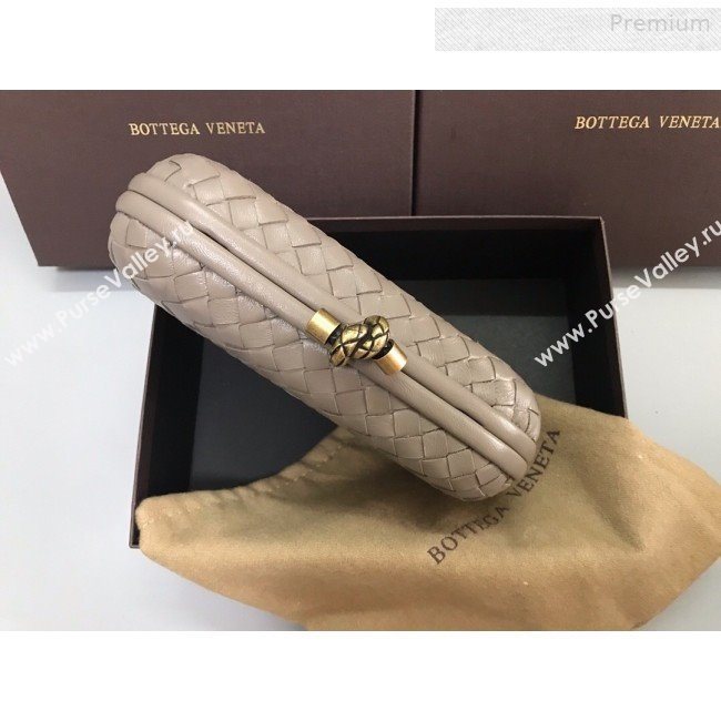 Bottega Veneta Knot Woven Lambskin Clutch with Chain Light Grey 2019 (MS-0011020)