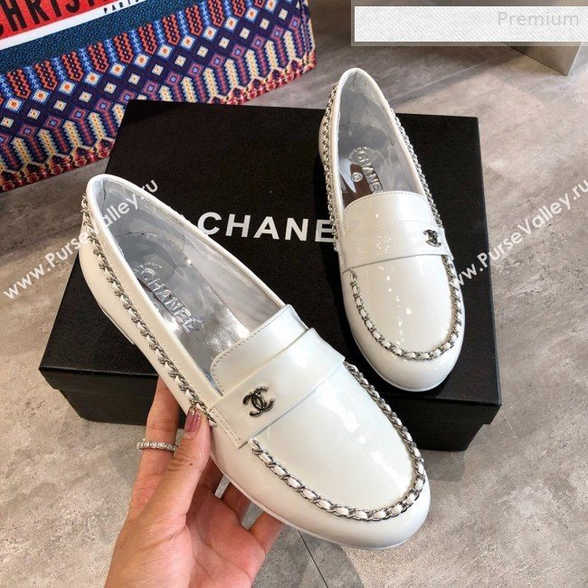 Chanel Patent Leather Chain Flat Loafers G35631 White 2020 (DLY-0011035)