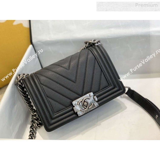Chanel Chevron Grained Calfskin Small Boy Flap Bag A67085 Black/Vintage Silver 2019 (SMJD-0010213)