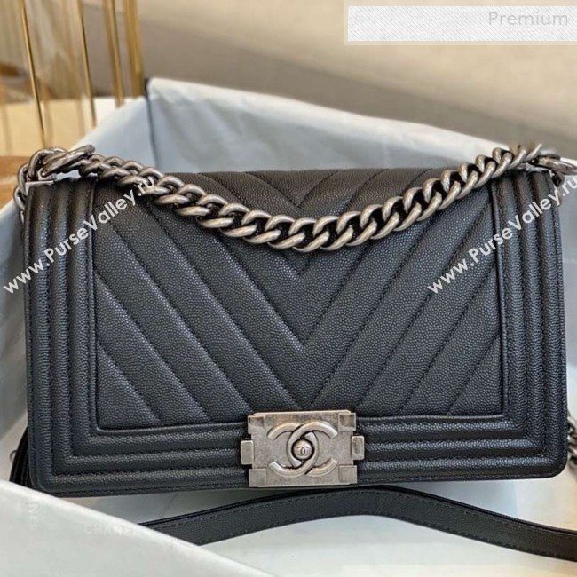 Chanel Chevron Grained Calfskin Medium Boy Flap Bag A67086 Black/Vintage Silver 2019 (SMJD-0010214)