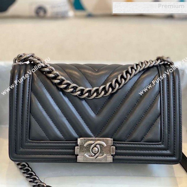 Chanel Chevron Lambskin Medium Boy Flap Bag A67086 Black/Vintage Silver 2019 (SMJD-0010210)