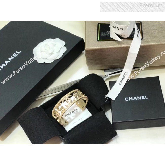 Chanel CC 5 Cuff Bracelet AB2925 Gold 2019 (YF-0010620)