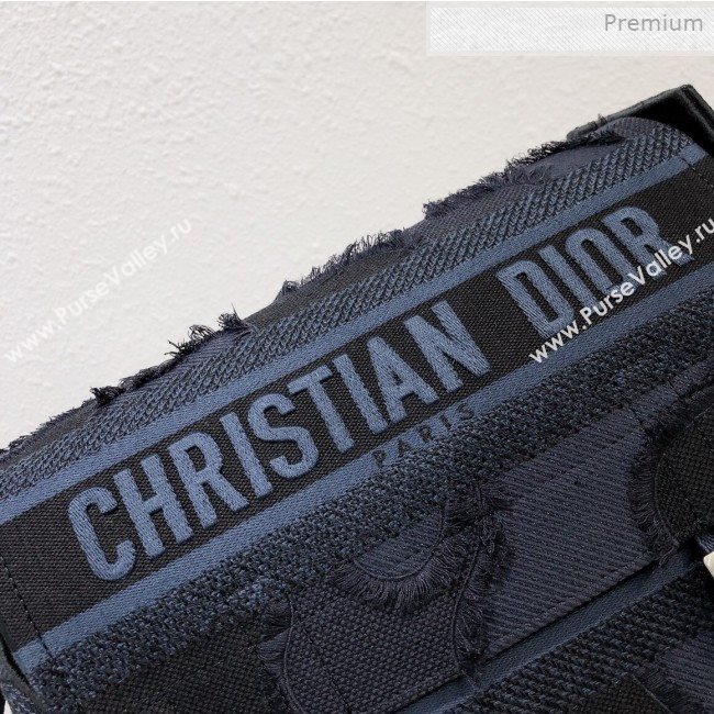 Dior Diorcamp Messenger Bag in Camouflage Embroidered Canvas Bag Blue 2019 (XXG-0011534)