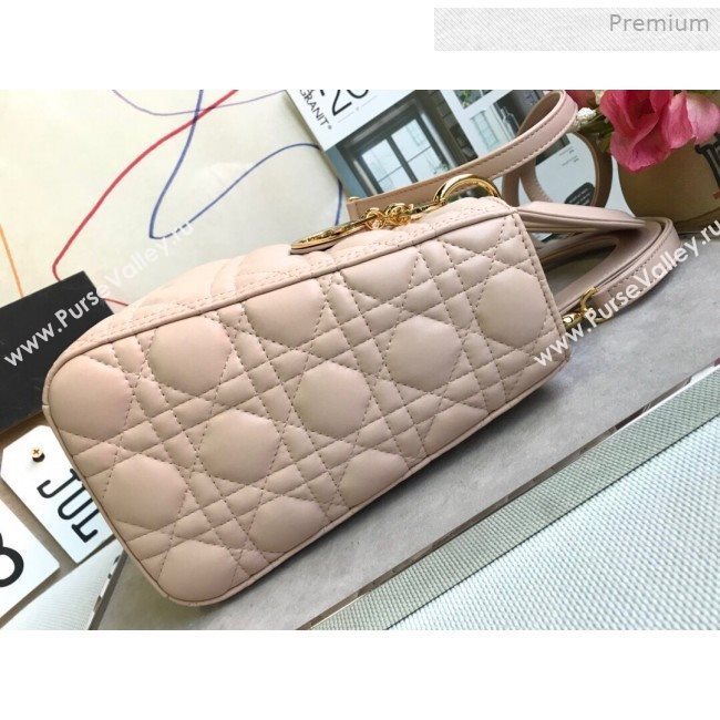 Dior Lady Dior Medium Bag in Cannage Lambskin Light Pink/Gold 2019 (XXG-0011723)