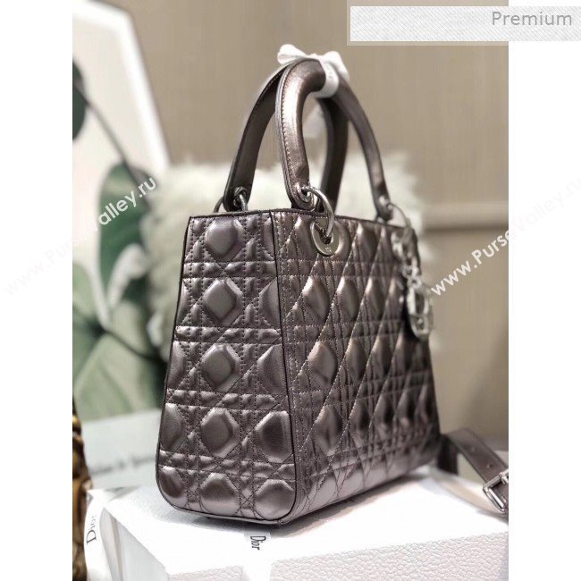 Dior Lady Dior Medium Bag in Cannage Metallic Leather Grey/Silver 2019 (XXG-0011728)