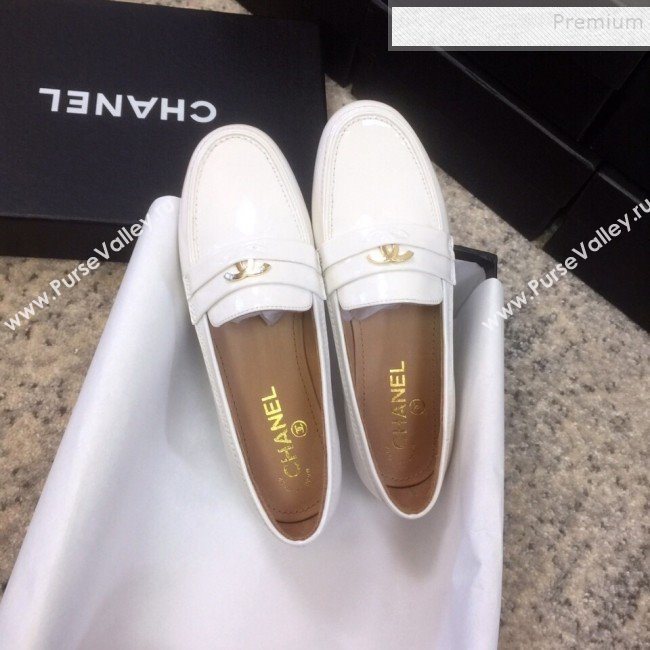 Chanel Patent Calfskin Flat Loafers G35110 White 2020 (DLY-9120611)