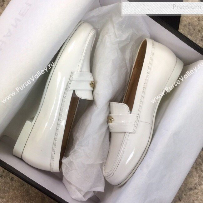 Chanel Patent Calfskin Flat Loafers G35110 White 2020 (DLY-9120611)