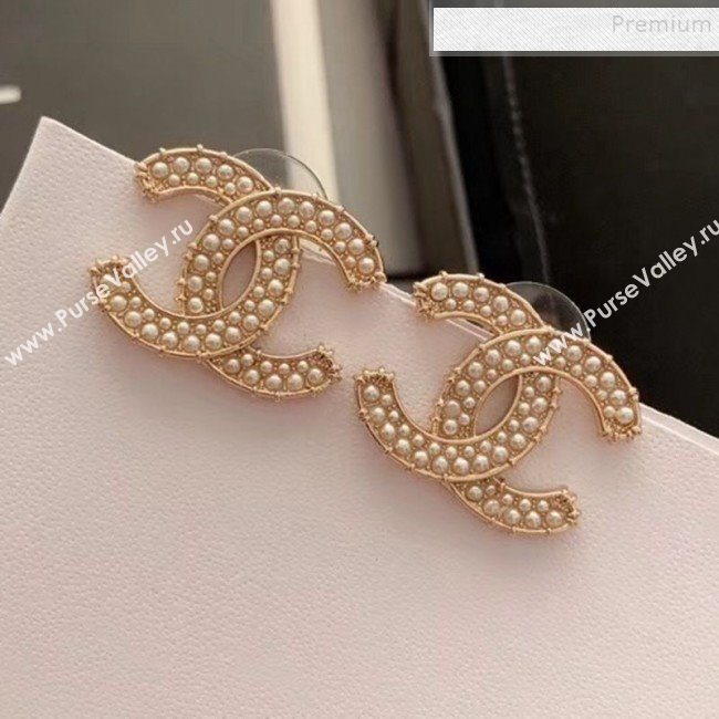Chanel Pearl CC Stud Earrings 03 2019 (YF-9120660)