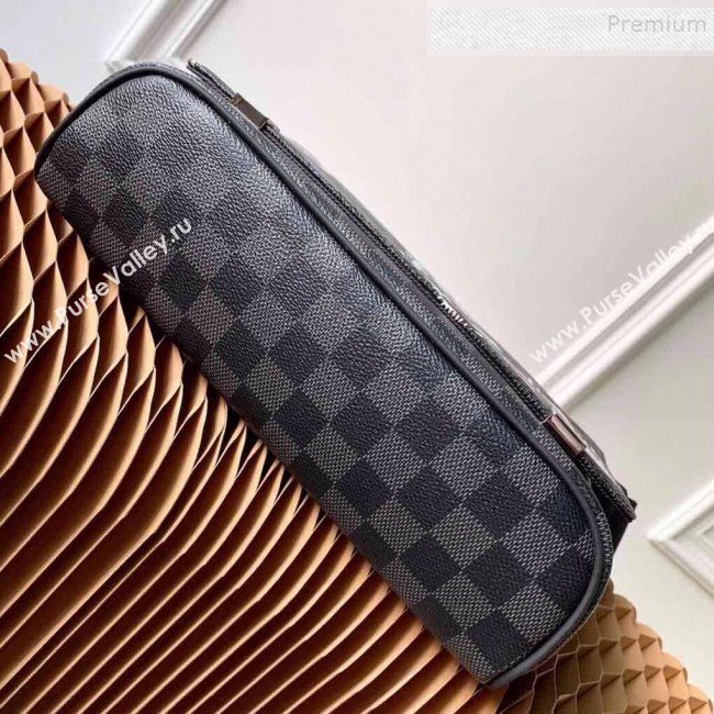 Louis Vuitton Mens District PM Messenger Map Print Damier Graphite Canvas Shoulder Bag N40238 2019 (KIKI-9120417)