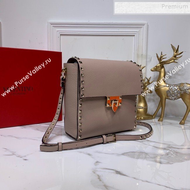 Valentino Rockstud Grainy Calfskin Vertical Bag 0182 Nude 2019 (XYD-9120513)