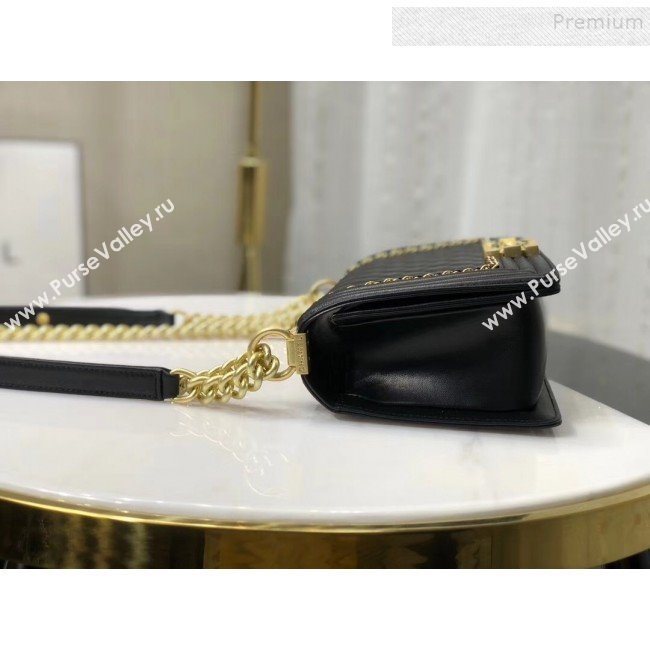 Chanel Quilted Calfskin Chain Medium Boy Flap Bag A67086 Black 2019 (KAIS-9120917)