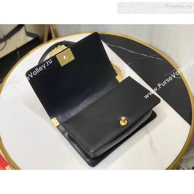 Chanel Quilted Calfskin Chain Medium Boy Flap Bag A67086 Black 2019 (KAIS-9120917)