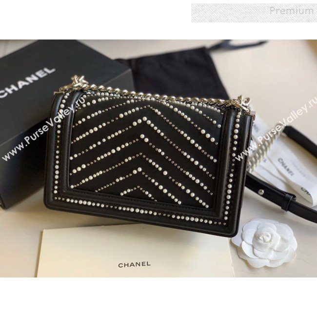 Chanel Pearl Chevron Calfskin Medium Boy Flap Bag A67086 Black 2020 (FM-9120927)