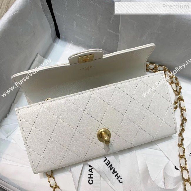 Chanel Quilted Leather Pearl Clutch with Chain AP1001 White 2019 (KAIS-9121318)