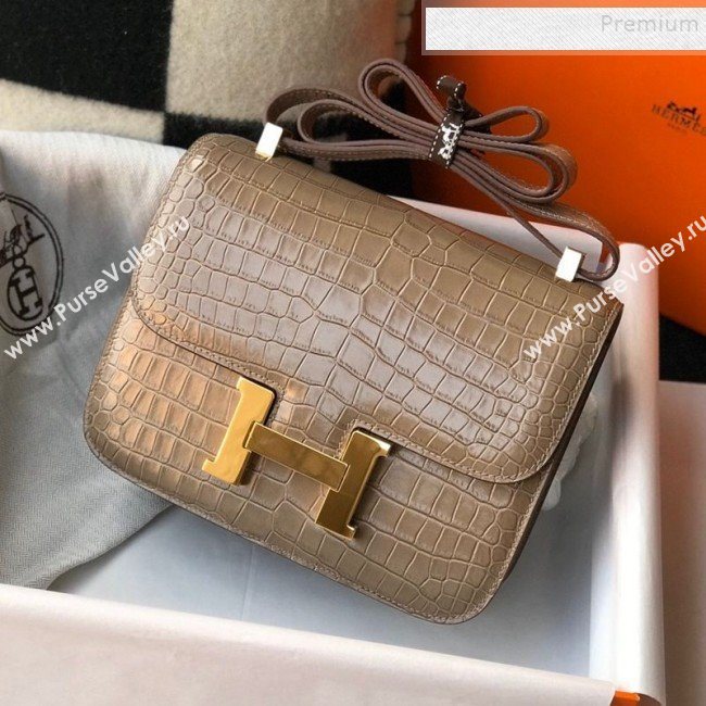 Hermes Constance 18/23cm in Crocodile Embossed Calf Leather Dove Grey/Gold 2019 (Half Handmade) (FL-9122124)