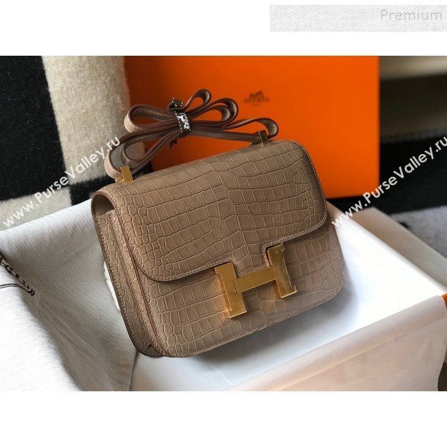 Hermes Constance 18/23cm in Crocodile Embossed Calf Leather Dove Grey/Gold 2019 (Half Handmade) (FL-9122124)