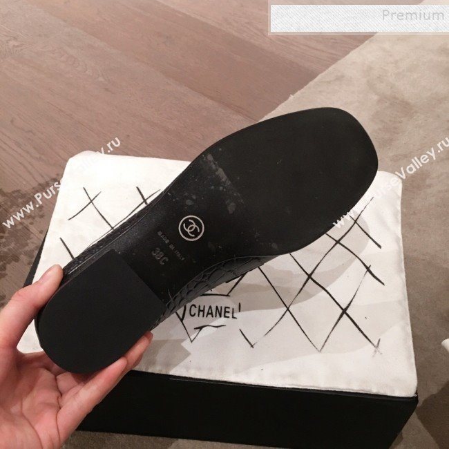 Chanel Crocodile Embossed Leather Loafers G34827 Black 2019 (KL-9122021)