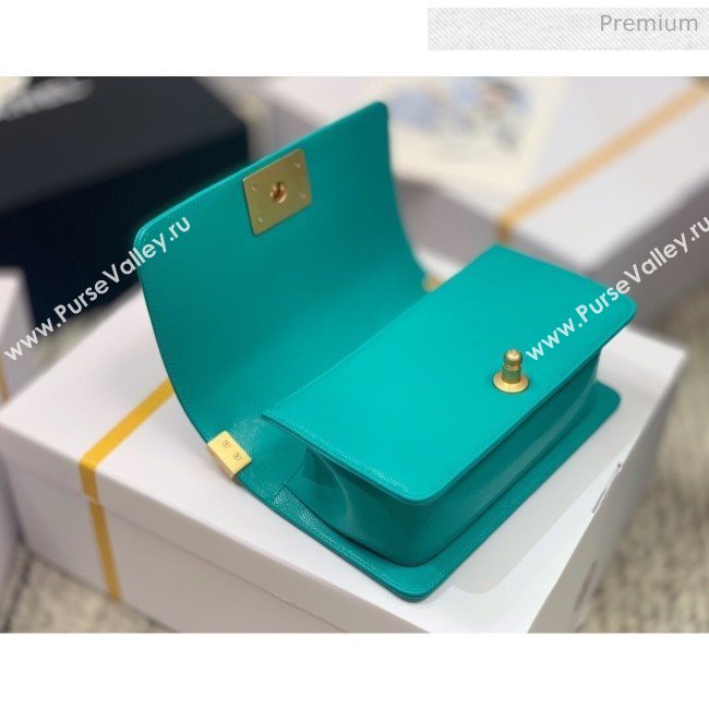 Chanel Quilted Origial Haas Caviar Leather Small Boy Flap Bag Turquoise with Matte Gold Hardware(Top Quality) (MH-0031743)