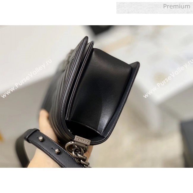 Chanel Chevron Baby Calfskin Medium Boy Flap Bag with Vintage Silver Hardware Black(Top Quality) (MH-20031614)
