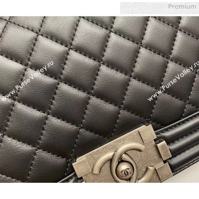 Chanel Quilted Baby Calfskin Medium Boy Flap Bag With Vintage Silver Hardware Black(Top Quality) (MH-20031616)