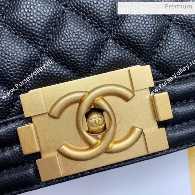 Chanel Quilted Origial Haas Caviar Leather Medium Boy Flap Bag Black with Matte Gold Hardware(Top Quality) (MH-0031725)