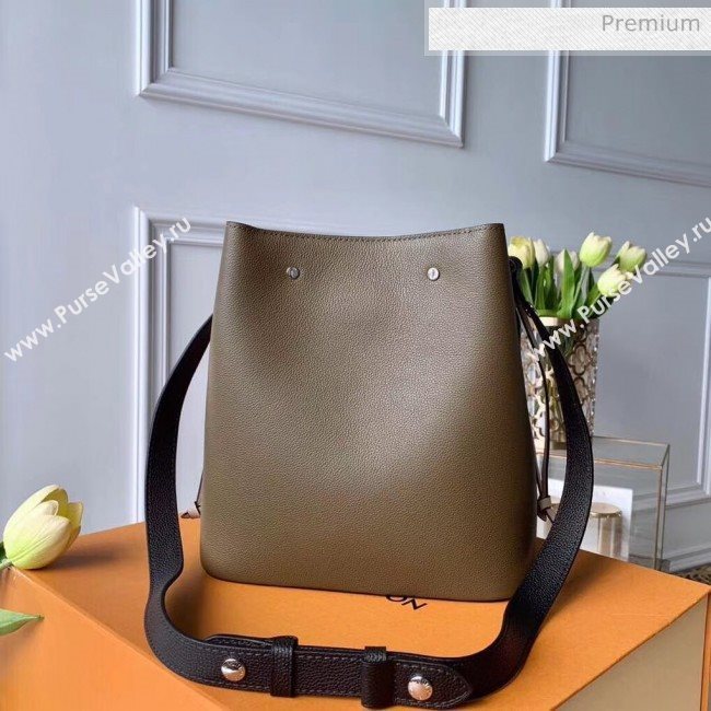 Louis Vuitton Lockme Bucket Bag  Amy Green M55439 (K-20032501)