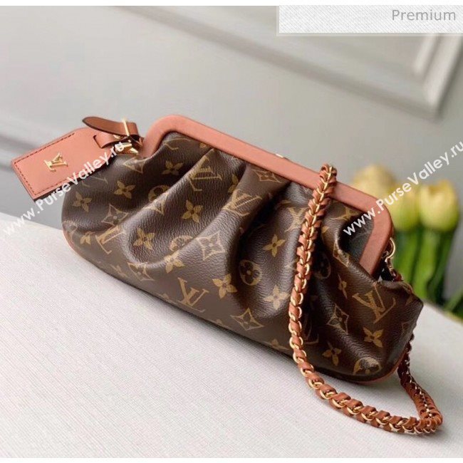 Louis Vuitton Monogram Canvas BOURSICOT EW Cluth Chain Bag M45229 2020 (K-20032513)